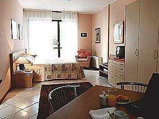 Hotel Residence La Fontana Mariano Comense Eksteriør billede